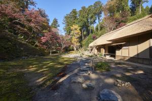 西山荘　（西山御殿）（せいざんそう）