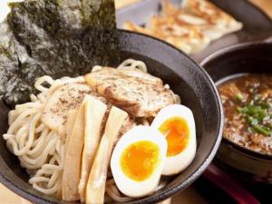 ラーメン・うどん・寿司・焼肉